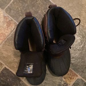 Totes - Winter lace up boots